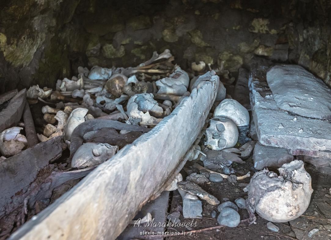 Город Мертвых, чума и все – в Северной Осетии.