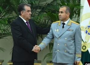 Въезд-выезд для иностранных граждан из Санкт-Петербурга или Москвы: цены